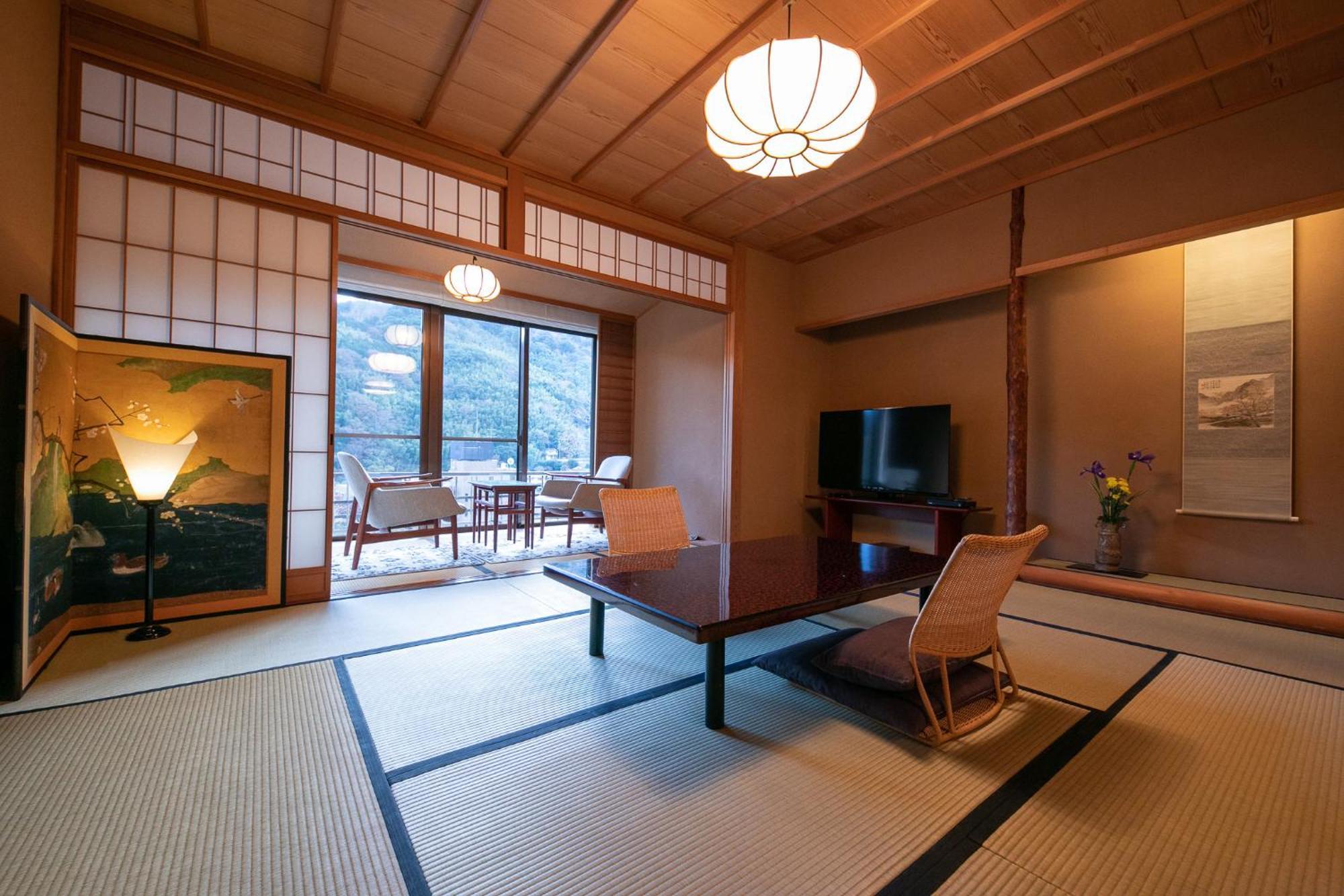Fukiya Ryokan Yugawara Eksteriør bilde